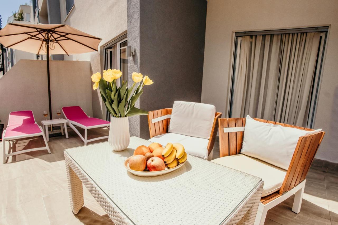 Peace 2 Apartments With Parking Будва Екстер'єр фото