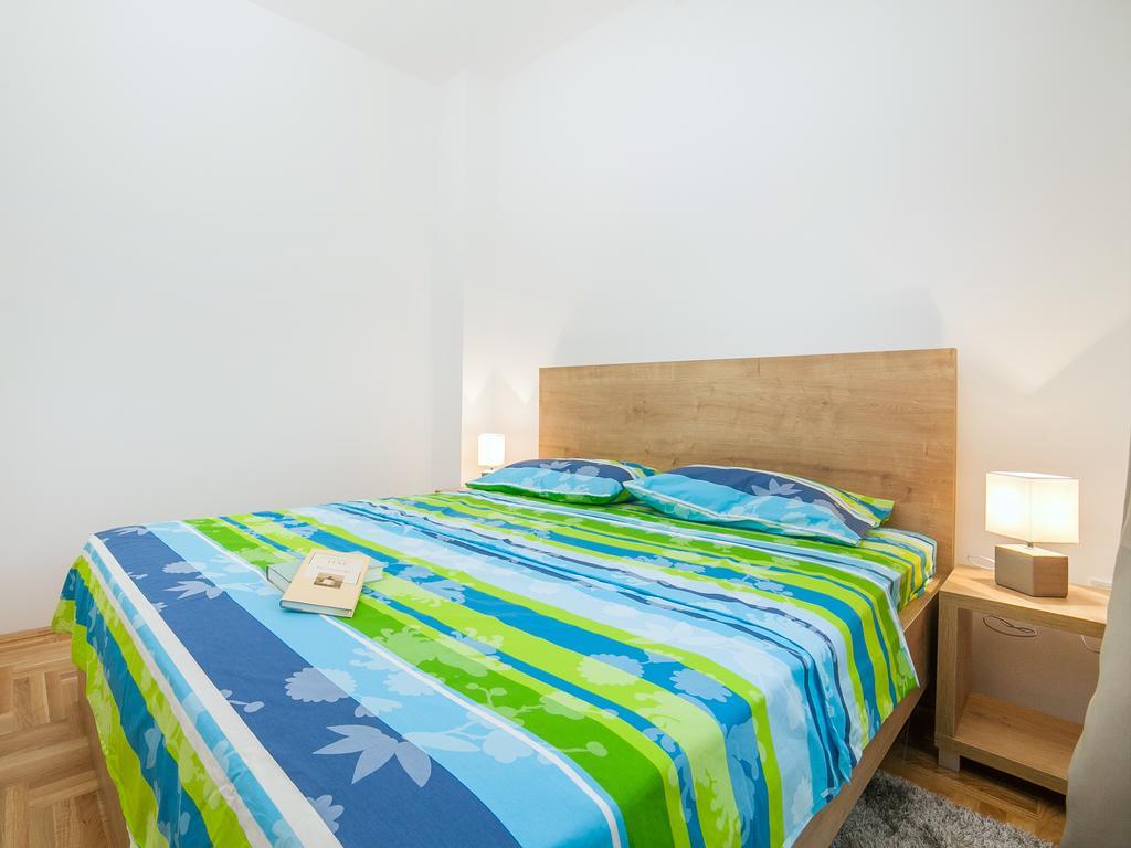Peace 2 Apartments With Parking Будва Екстер'єр фото
